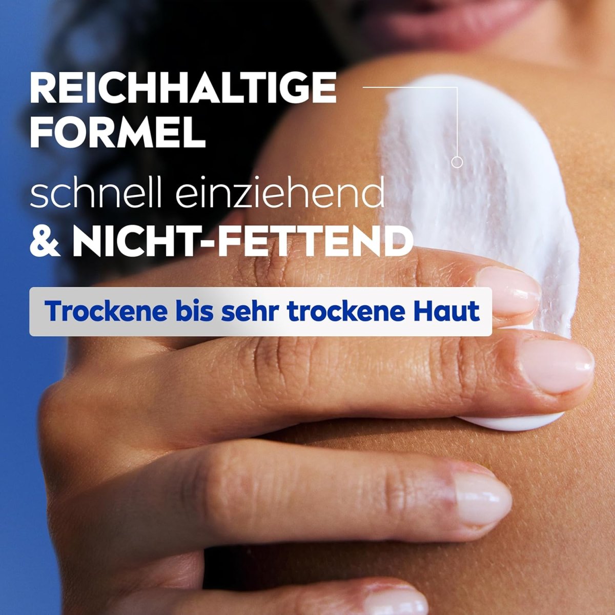 NIVEA Reichhaltige Body Milk, intensiv pflegende Körpercreme mit purem Hyaluron, Mandelöl und Tiefenpflege Serum, Lotion für trockene Haut — Bild 3