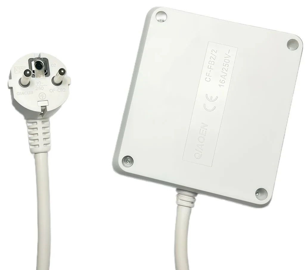 MicroConnect 4-way Power Strip Square French Type E White - Steckdosenleiste, Ansicht 2