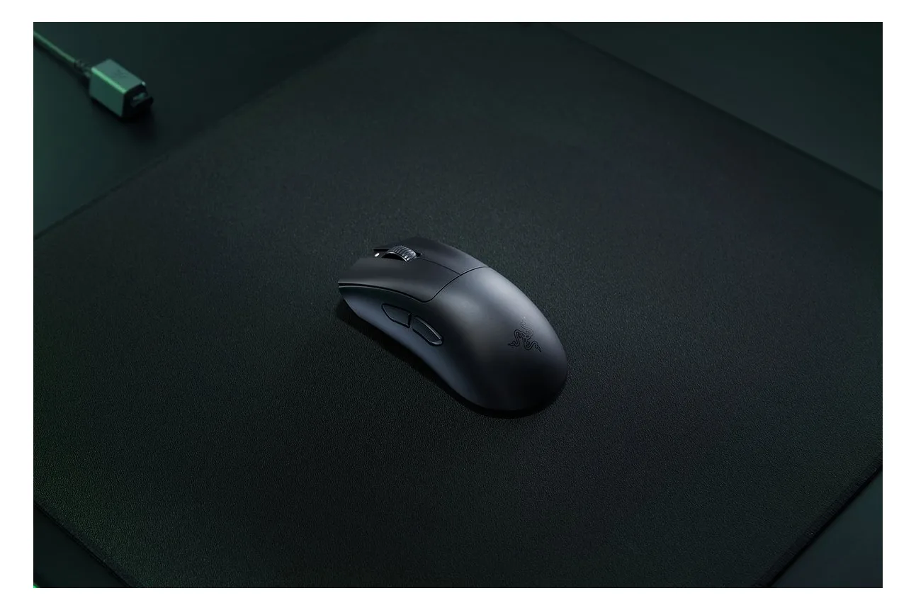 Razer DeathAdder V3 HyperSpeed - Maus - ergonomisch - Für Rechtshänder - optisch - 5 Tasten - kabellos, kabelgebunden, Ansicht 2