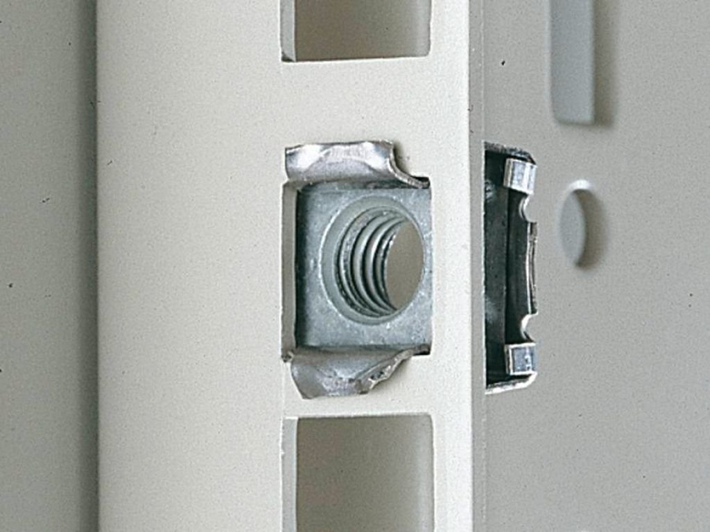 Rittal Vorspannmutter für Rack (Packung mit 50) von LumaTech