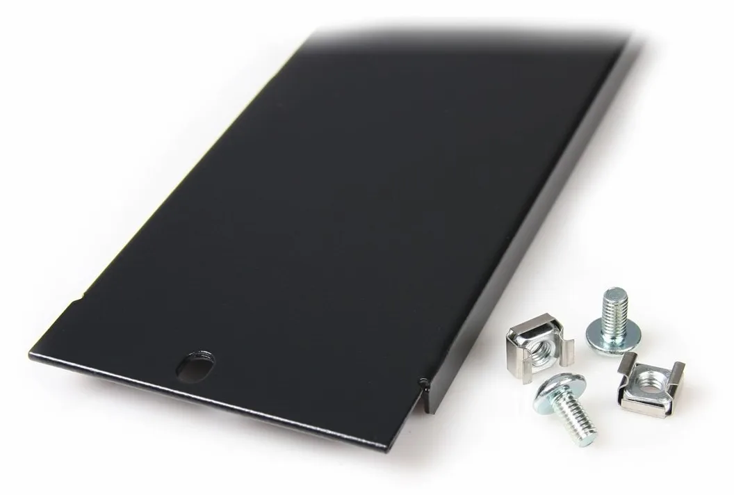 StarTech.com 2 HE Rack Blindblende für 19 Serverschränke und Racks - Blindabdeckung - Schwarz - 2U - 48.3 cm (19), Ansicht 3