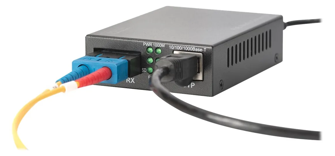 DIGITUS Gigabit PoE Medienkonverter, RJ45 / SC, SM, PSE, Ansicht 3