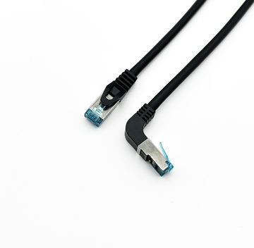 Equip Patch-Kabel - RJ-45 (M) gewinkelt zu RJ-45 (M) von LumaTech
