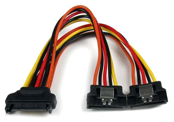 StarTech.com SATA Y-Strom-Adapterkabel mit Verriegelungs Clip 15cm - S-ATA Y Splitter Stromkabel St/Bu - Serial ATA, Ansicht 2