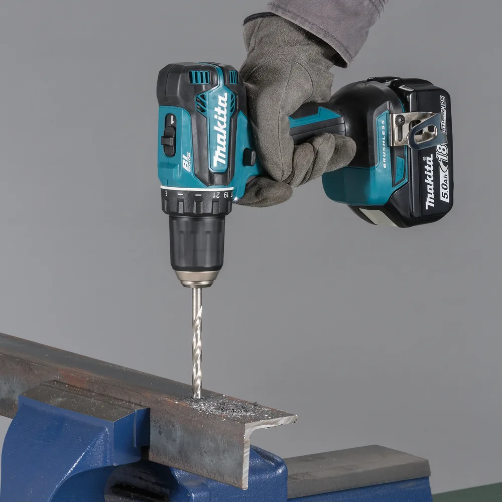 Makita DDF485RTJ Akku-Bohrschrauber inkl. MAKPAC + 2 Akkus 5.0Ah, Ansicht 2