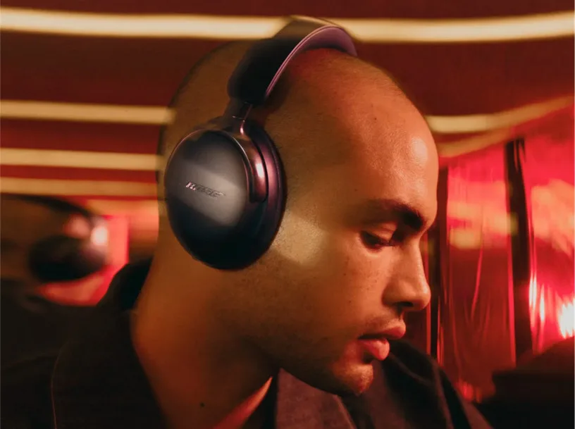 Bose QuietComfort Ultra - 2nd Gen - Kopfhörer mit Mikrofon - Schwarz, Ansicht 3