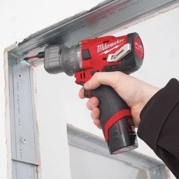Milwaukee M12 FPDX-202X Akku-Schlagbohrschrauber von H-Austria Tools