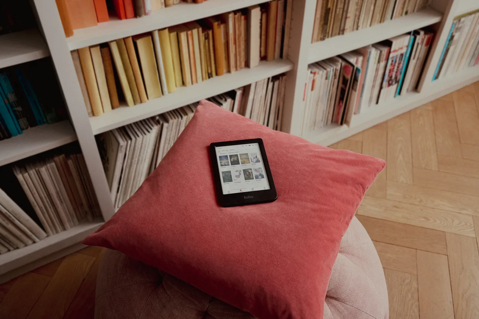 Kobo Clara Colour - eBook-Reader - 16 GB - 15.2 cm (6"), Ansicht 3