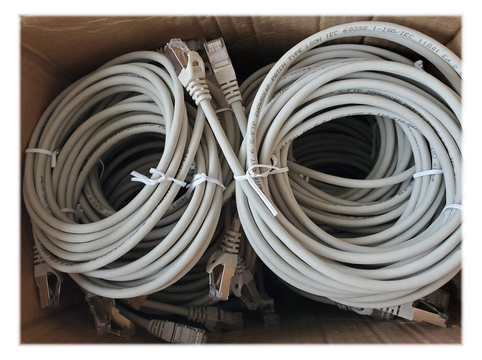 Equip Patch-Kabel - RJ-45 (M) zu RJ-45 (M)