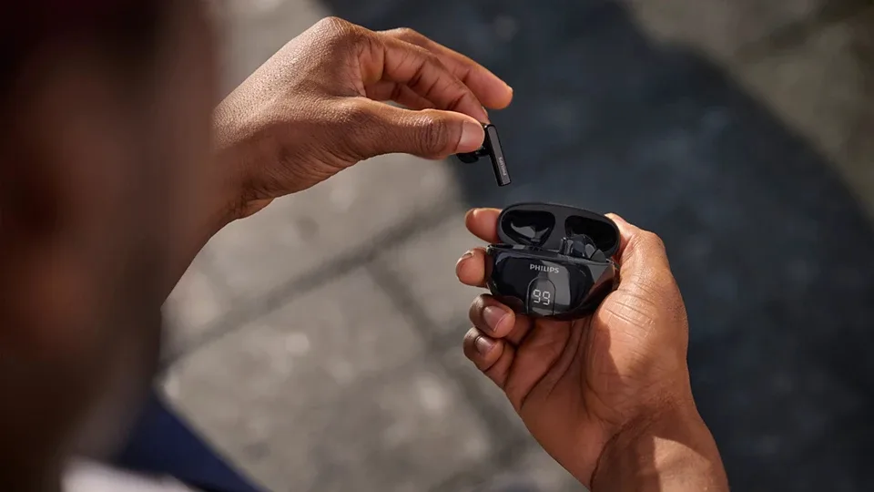 Philips TAT2520BK - True Wireless-Kopfhörer mit Mikrofon, Ansicht 3